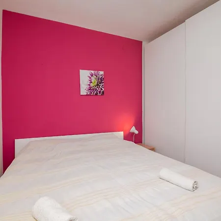 With A Parking Space Ravni, Labin - 12891 Apartament *