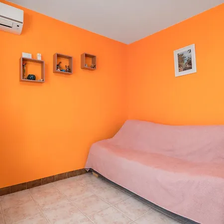 Апартаменты With A Parking Space Ravni, Labin - 12891